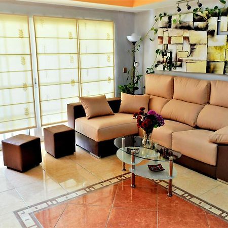 Bonito Apartamento Centrico Y Cerca De La Playa. Malaga Zewnętrze zdjęcie